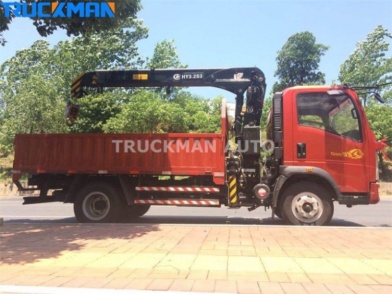 Camión grúa de carga SINOTRUK Camión grúa de brazo recto