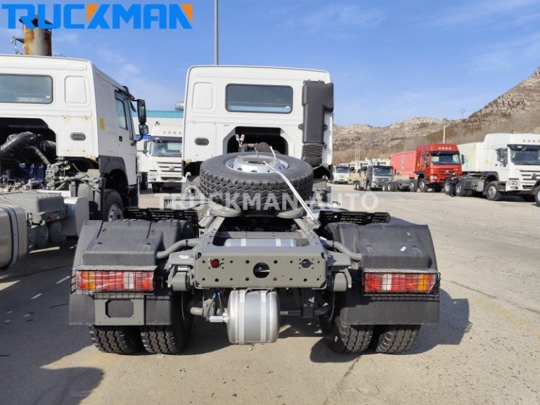 Cabeza tractora SINOTRUK HOWO Depósito de combustible