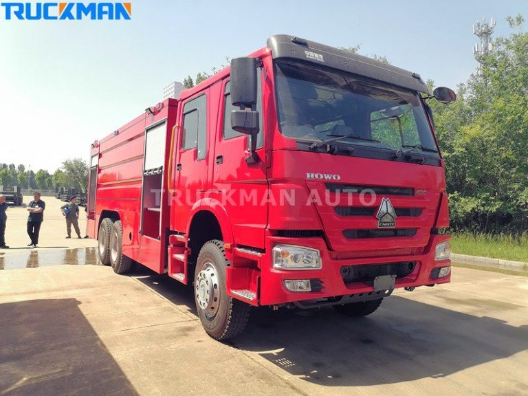 Camión de bomberos HOWO 400HP de 10 ruedas