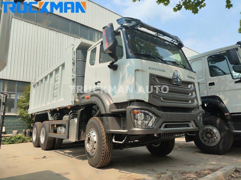 Camión volquete 6X4 Ghana