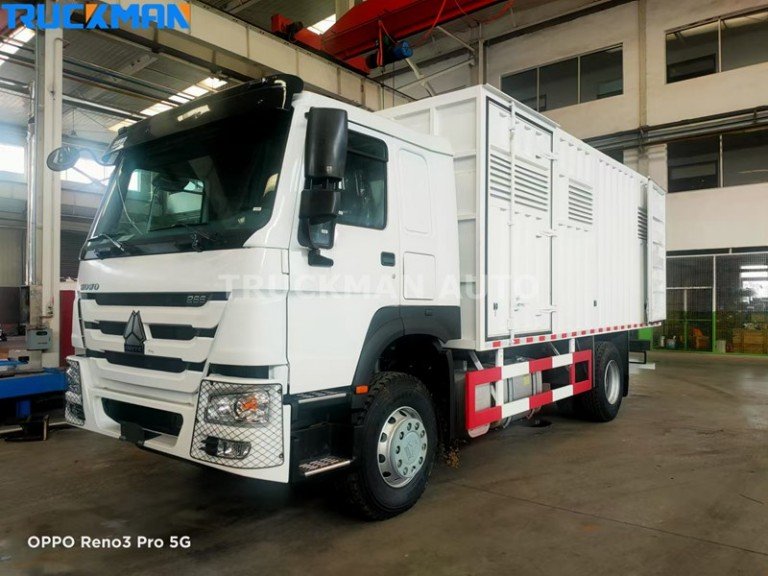 Camión de mantenimiento de taller móvil SINOTRUK HOWO