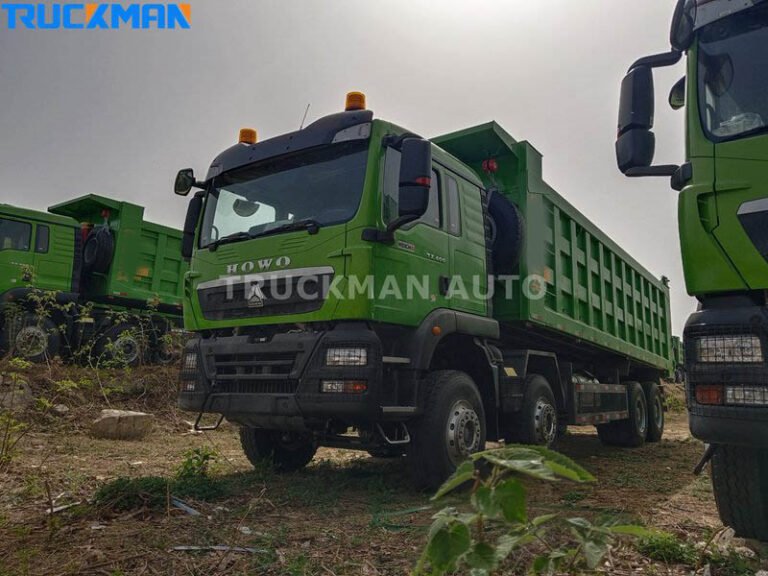 SINOTRUK HOWO TX Camión volquete de 12 ruedas